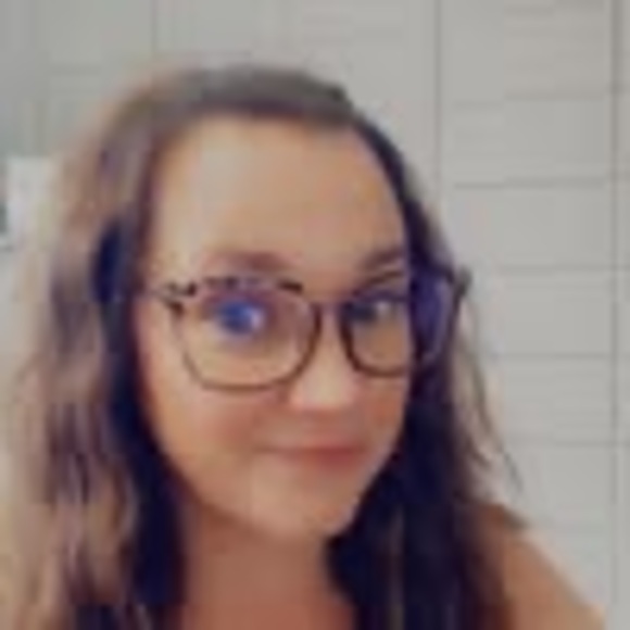 lauren_28080